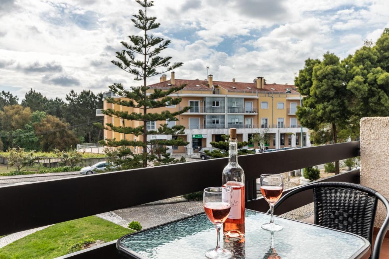 Hotel Colmeia Monte Real Exterior foto