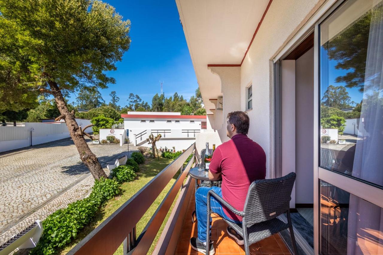 Hotel Colmeia Monte Real Exterior foto